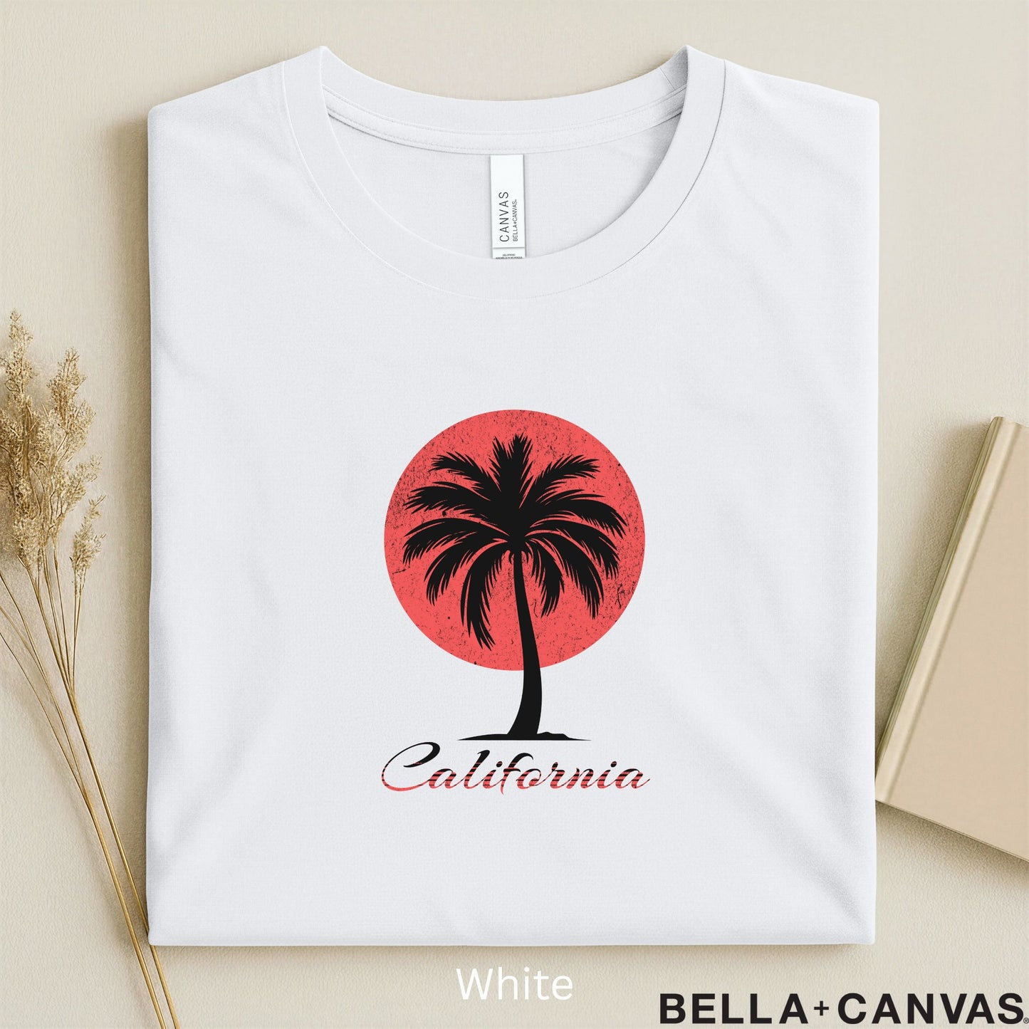 California Palm Tree T-Shirt – Vibrant Design with Eco-Friendly Fabric